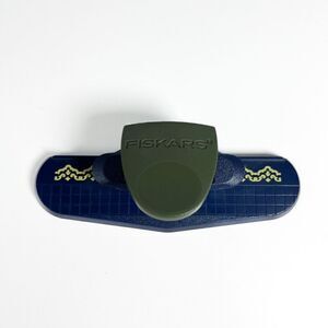 Fiskars Embossing Continuous Border Punch Fancy Pattern